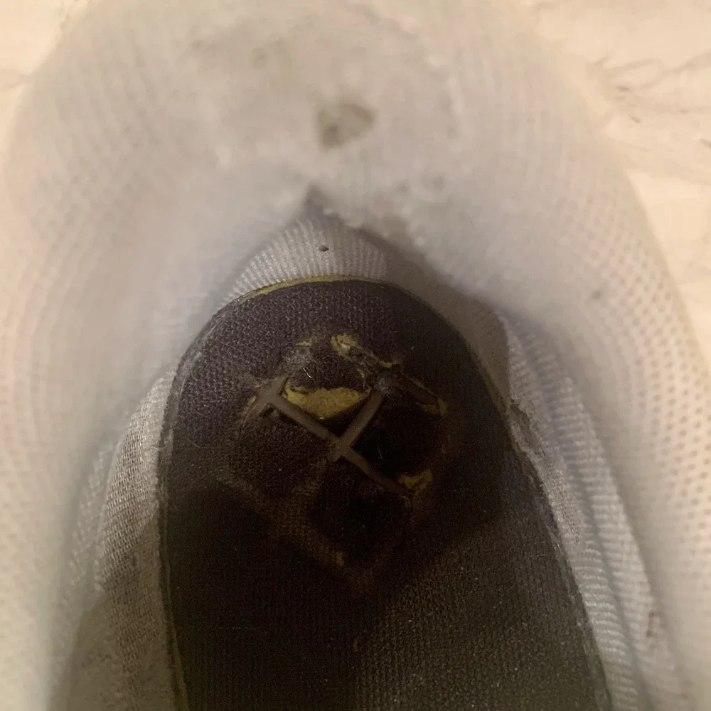 Adidas Sneakers Men's 10 Shoes White Blue Stripes - Picture 10 of 15